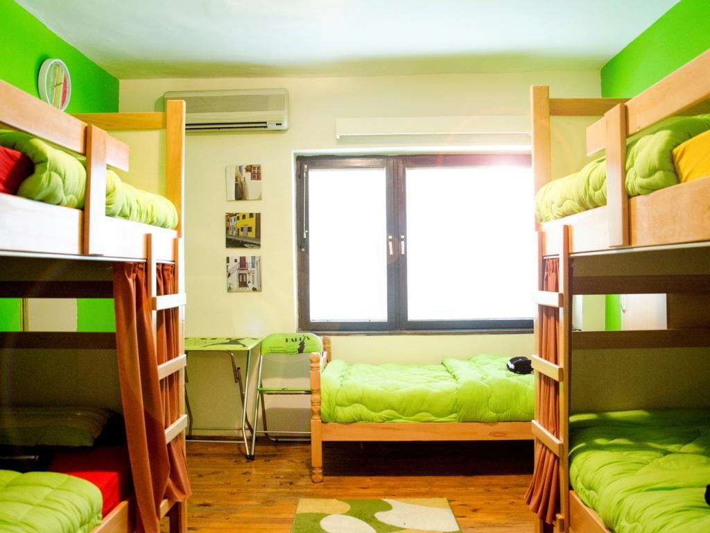 Hostel Kalonis Скоп'є Номер фото